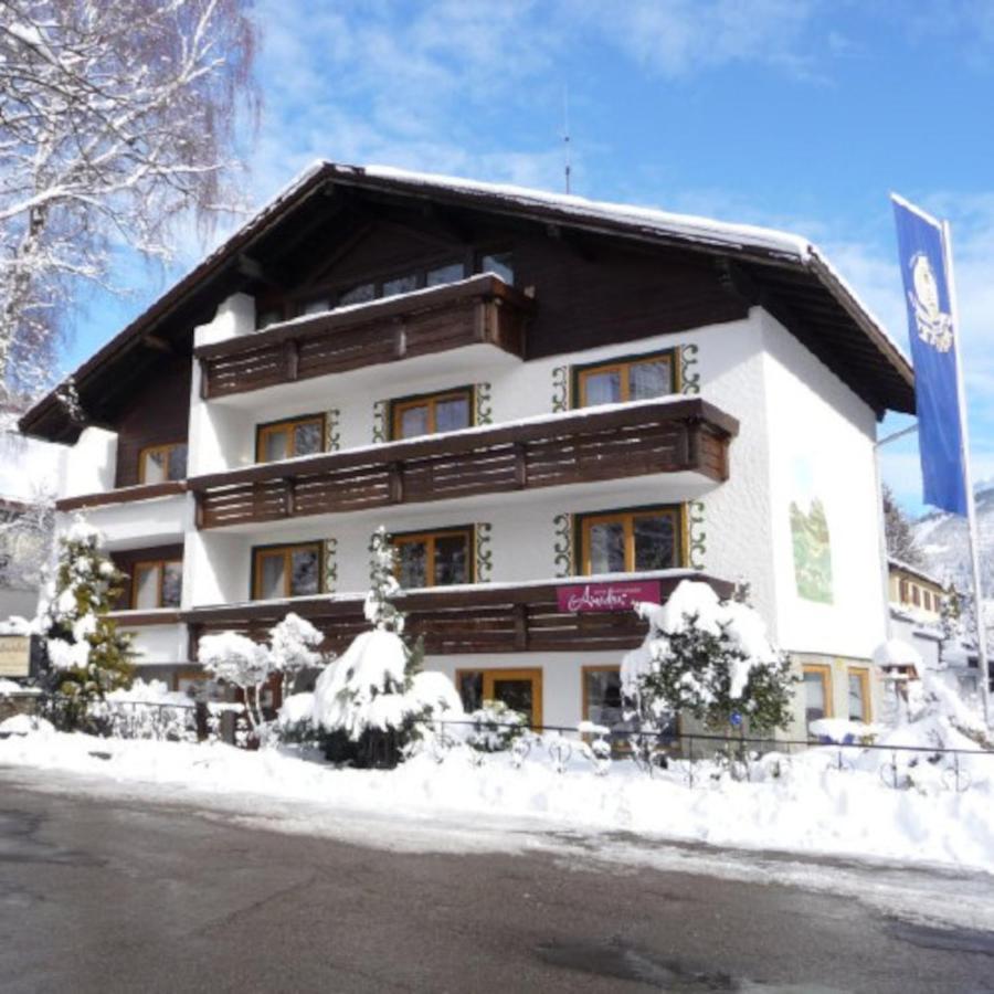 Hotel Restaurant Amadeus - Inclusive Skipass Und Vieles Mehr Bad Hindelang Exterior foto