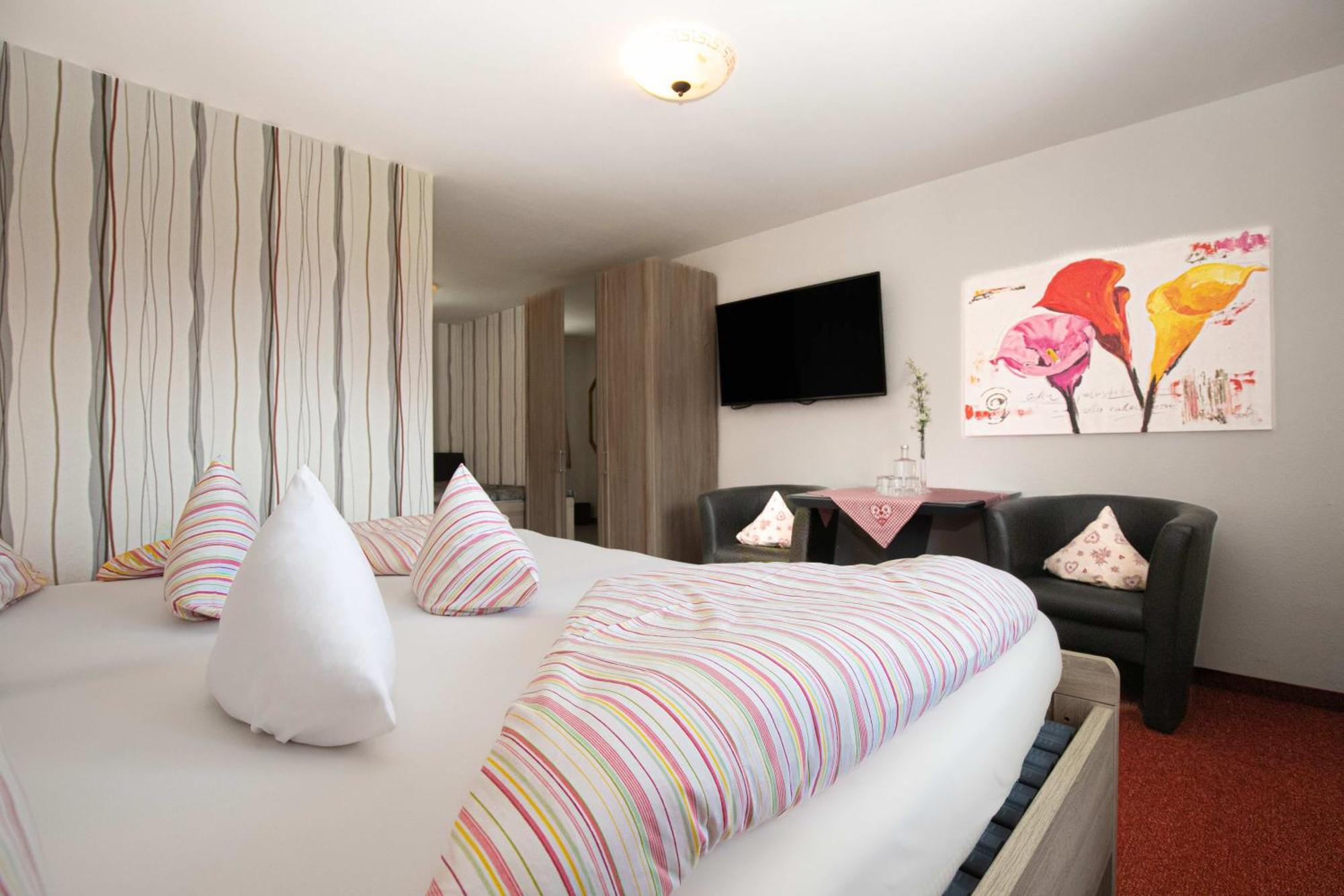Hotel Restaurant Amadeus - Inclusive Skipass Und Vieles Mehr Bad Hindelang Exterior foto