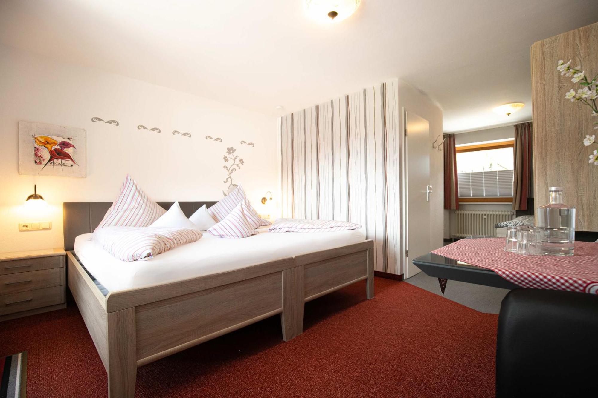 Hotel Restaurant Amadeus - Inclusive Skipass Und Vieles Mehr Bad Hindelang Exterior foto