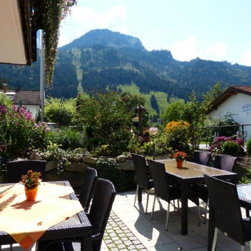 Hotel Restaurant Amadeus - Inclusive Skipass Und Vieles Mehr Bad Hindelang Exterior foto