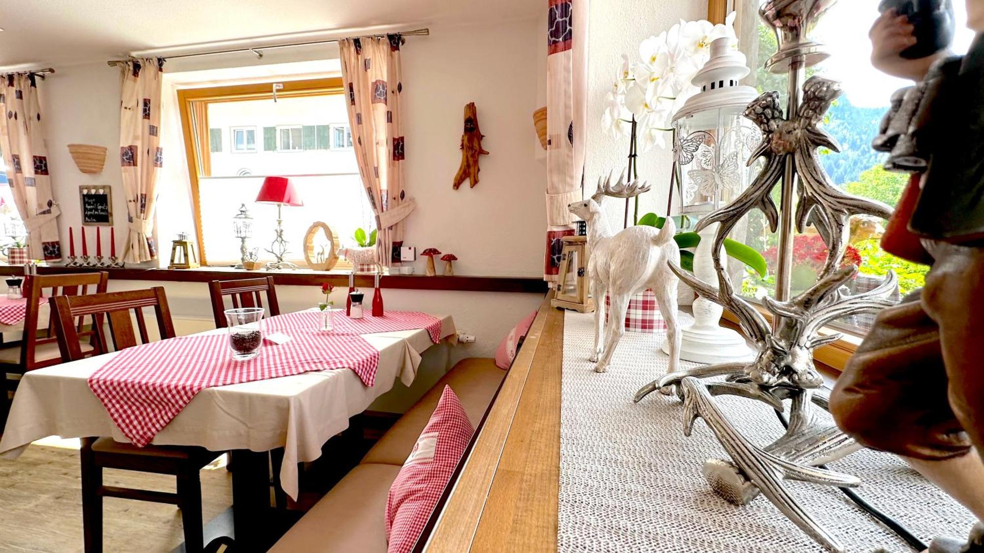 Hotel Restaurant Amadeus - Inclusive Skipass Und Vieles Mehr Bad Hindelang Exterior foto